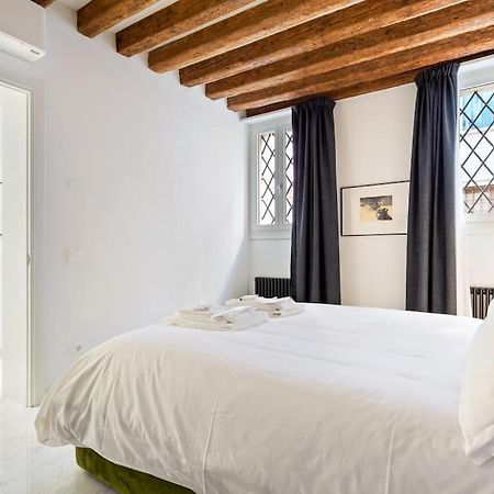 Dimora San Lorenzo Luxury Apartment Venice Exterior photo