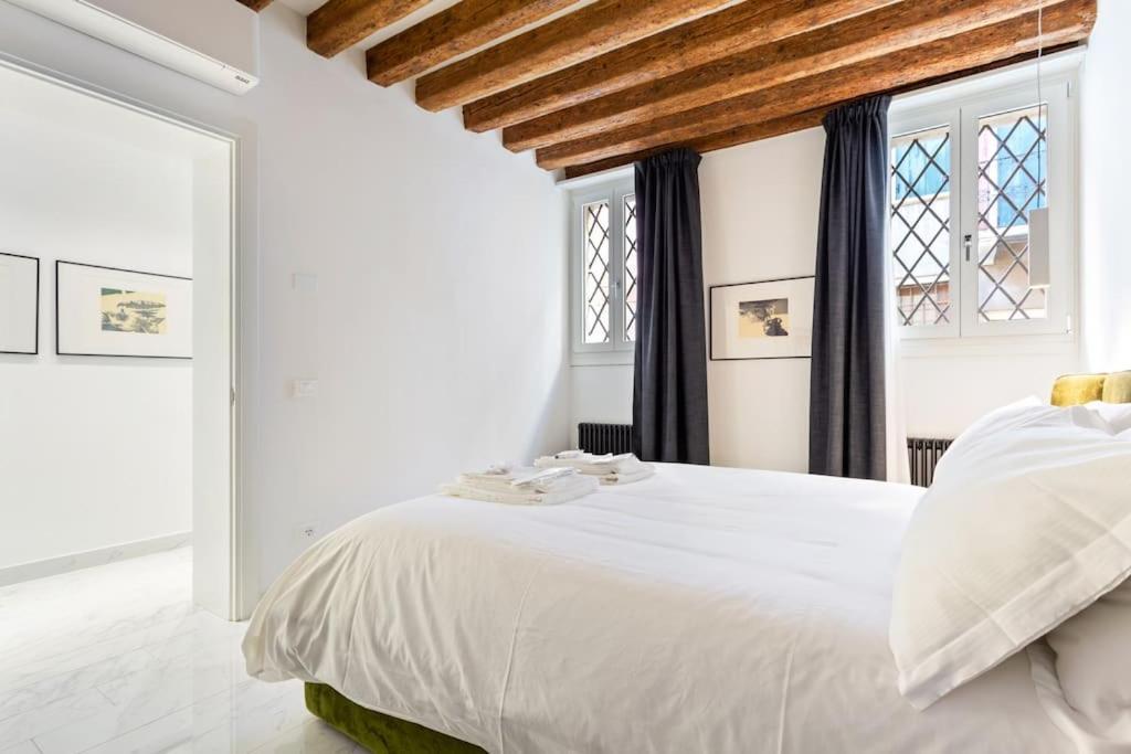 Dimora San Lorenzo Luxury Apartment Venice Exterior photo